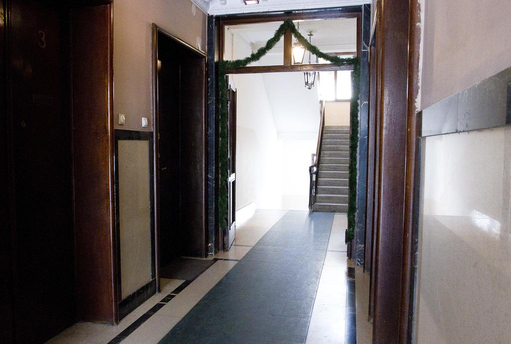 Crown Apartment - Your Royal Stay ベオグラード 部屋 写真